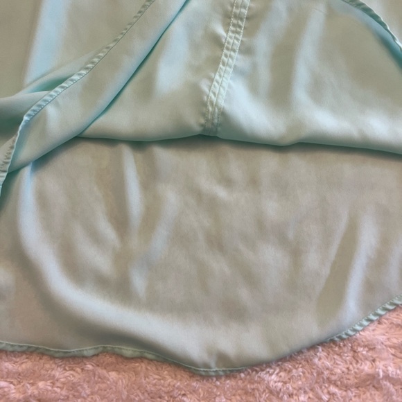 Apt 9 Light Weight 1/4 Sleeve Blouse - Picture 6 of 8